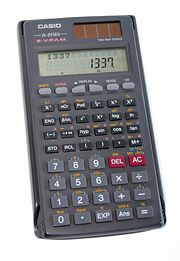 Calculator de buzunar stiintific Casio