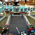 Elvis's grave at Graceland.