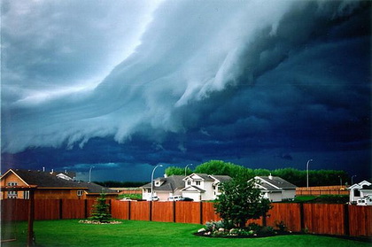 Strange Cloud