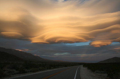 Strange Cloud