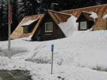 Crater Lake Visitor Center before the snow melt