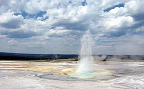 Clepsydra geyser at play, Lower Geyser basin.