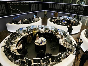 Bursele europene au cazut cu 7%, la nivelul minim din ultimii patru ani