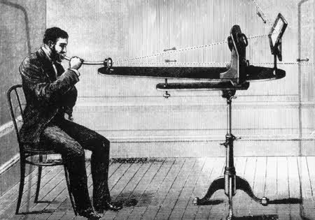 [ drawing of the photophone from 1880 ]