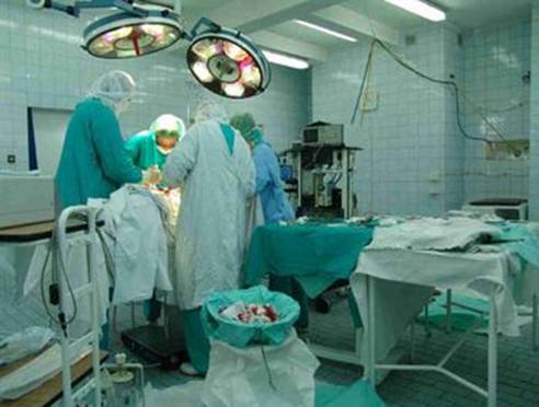 Un bloc op�ratoire (H�pital gyn�cologique de l'Universit� m�dicale de Silesia, � Bytom en Pologne.)
