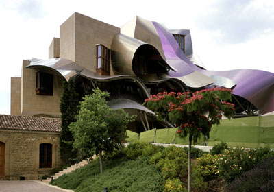 hotel-marqus-de-riscal-elciego-spania.jpg